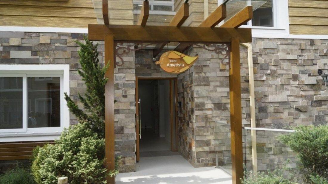 103/3 Apto Com Piscina Aquecida Gramado Exterior foto